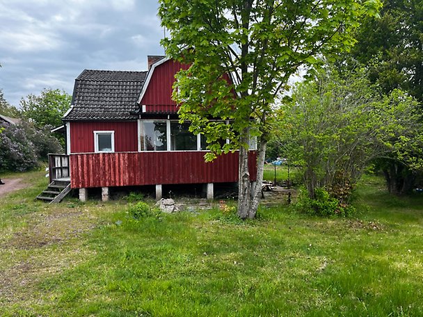 Foto 1 von 3 — Småhusenhet, bebyggd