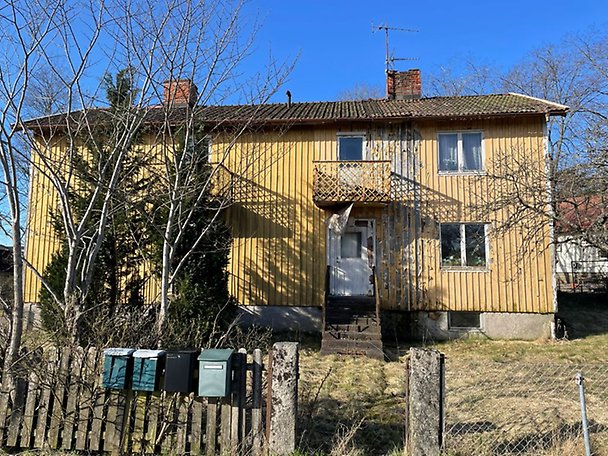 Foto 2 von 6 — Småhusenhet, bebyggd