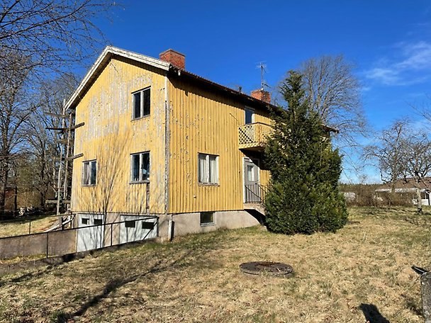 Foto 3 von 6 — Småhusenhet, bebyggd
