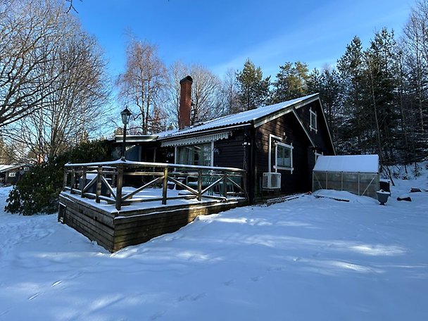 Foto 1 von 6 — Småhusenhet, bebyggd