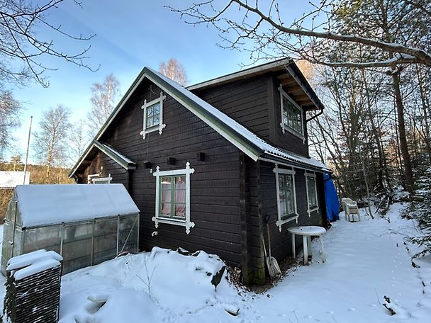 Foto 2 von 6 — Småhusenhet, bebyggd