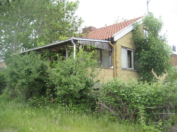 Foto 2 von 6 — Småhusenhet, bebyggd