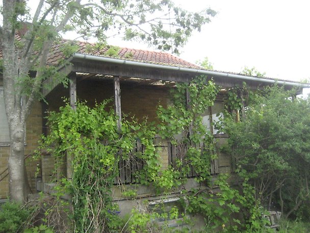 Foto 4 von 6 — Småhusenhet, bebyggd