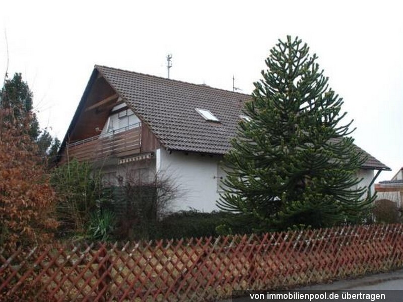Foto 2 von 3 — Zweifamilienhaus