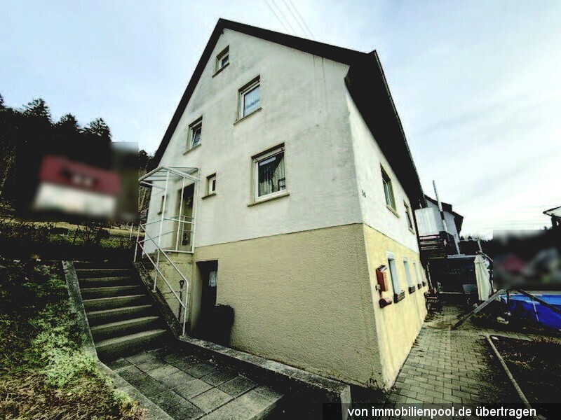 Foto 3 von 3 — 2 Doppelhaushälften mit jeweils einer Garage
