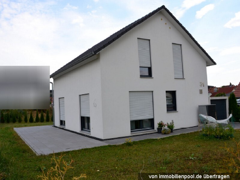 Foto 2 von 3 — Einfamilienhaus mit Einzelgarage