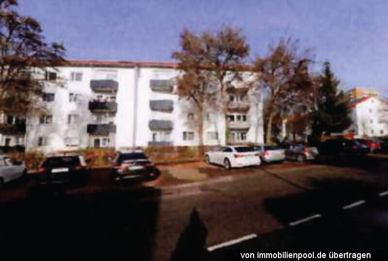 Foto 3 von 4 — Bühnenraum zu Wohnung umgebaut