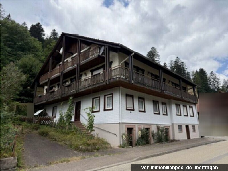 Foto 1 von 4 — Zweifamilienhaus (ehemalige Pension)