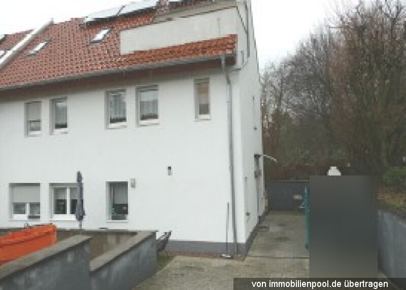 Foto 1 von 1 — Zweifamilienwohnhaus
