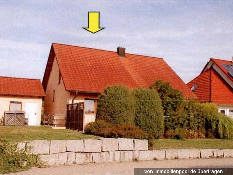 Foto 2 von 2 — Einfamilienwohnhaus mit Garage