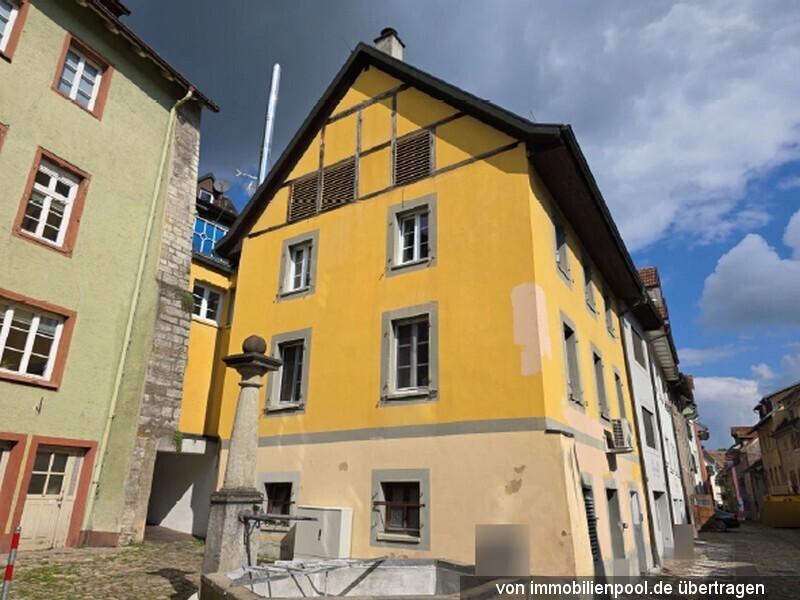 Foto 3 von 3 — Wohn- und Geschäftshaus
