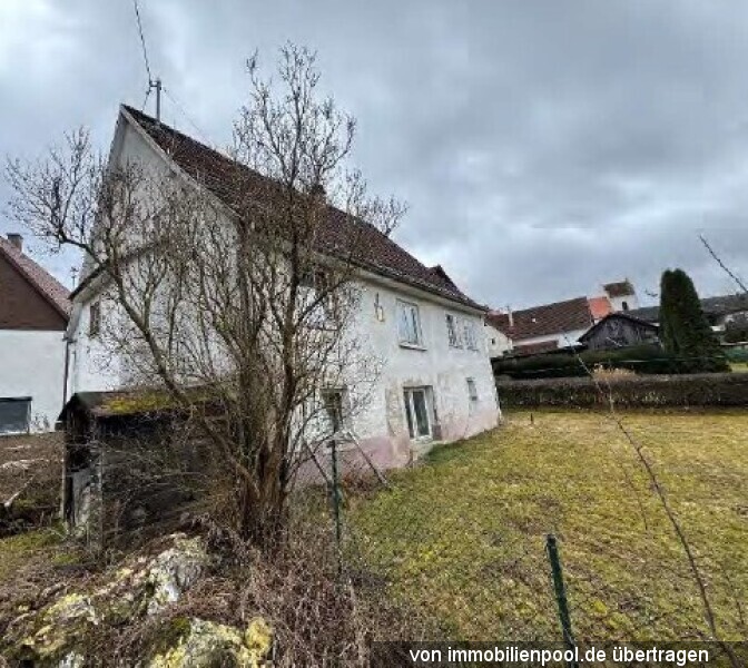 Foto 2 von 3 — Einfamilienhaus mit Garten