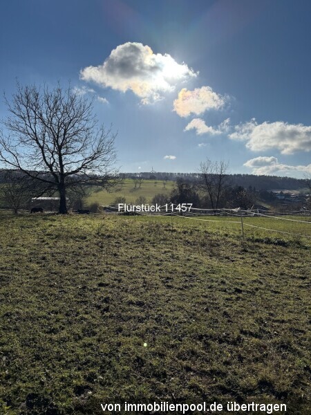 Foto 2 von 6 — drei Landwirtschaftsflächen