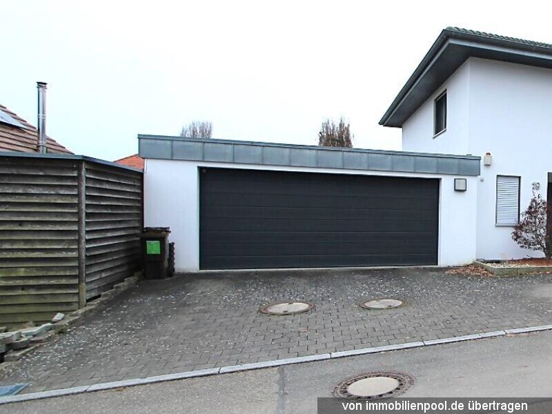 Foto 5 von 5 — Einfamilienhaus mit Doppelgarage und Photovoltaikanlage