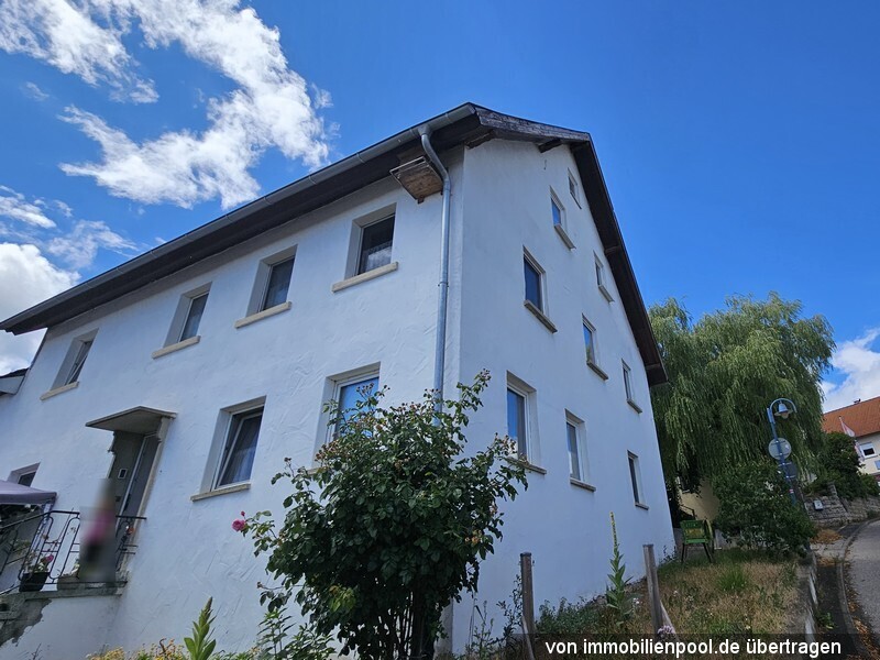 Foto 2 von 5 — Wohnhaus mit Scheune, Stall und Werkstatt