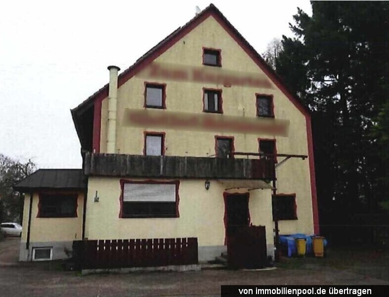 Foto 2 von 3 — ehemaliger Gasthof und landwirtschaftliche Fläche