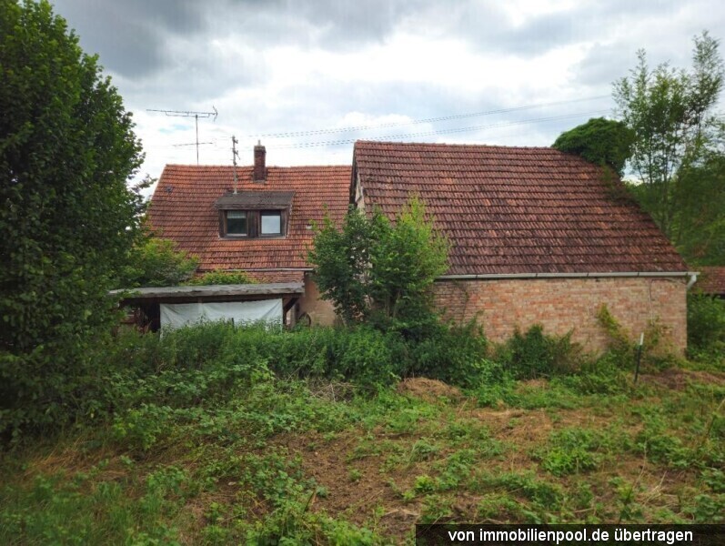 Foto 3 von 4 — Einfamilienhaus mit Scheune und Landwirtschaftsfläche