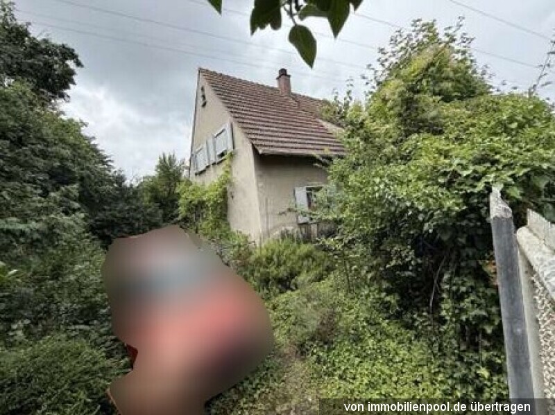 Foto 1 von 3 — Einfamilienhaus mit Schuppen