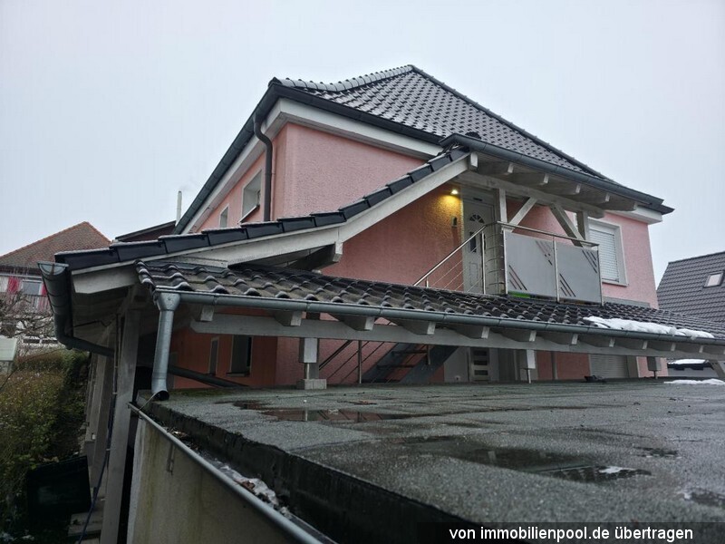 Foto 4 von 4 — Zweifamilienhaus mit Garage