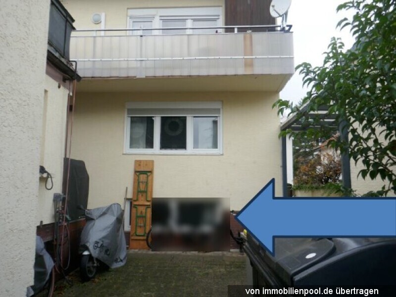 Foto 1 von 4 — Wohneinheit im Souterrain mit Kellerraum