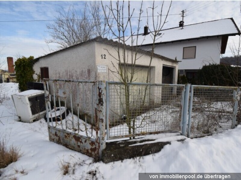 Foto 3 von 5 — 4-Zimmerwohnung mit Nebenräumen