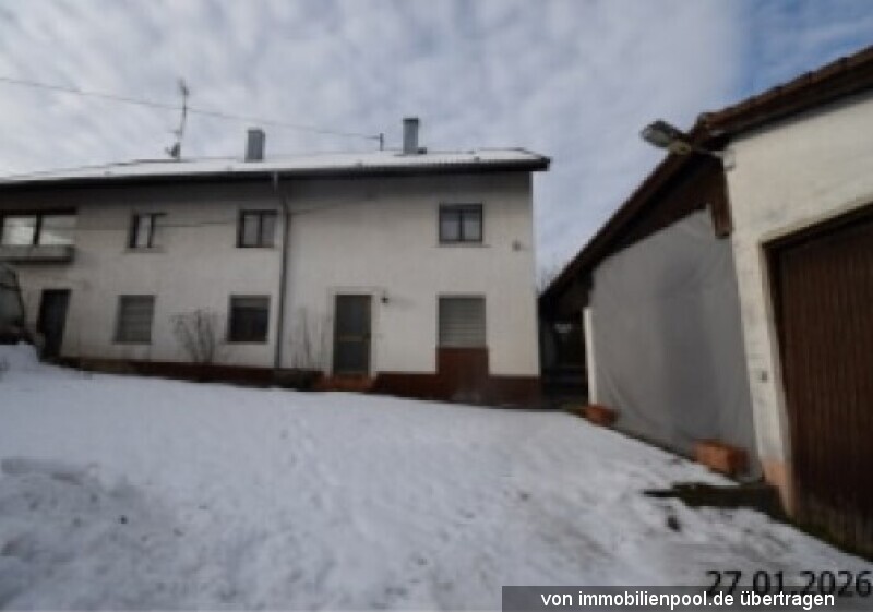 Foto 1 von 5 — 4-Zimmerwohnung mit Nebenräumen