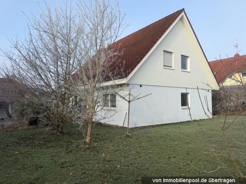 Foto 3 von 3 — Einfamilienhaus mit Doppelgarage