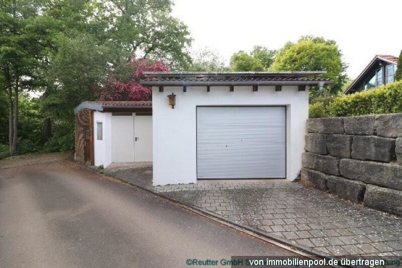 Foto 5 von 5 — Einfamilienhaus mit Doppelgarage und Nebengebäude