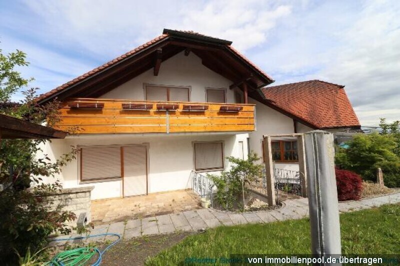 Foto 3 von 5 — Einfamilienhaus mit Doppelgarage und Nebengebäude