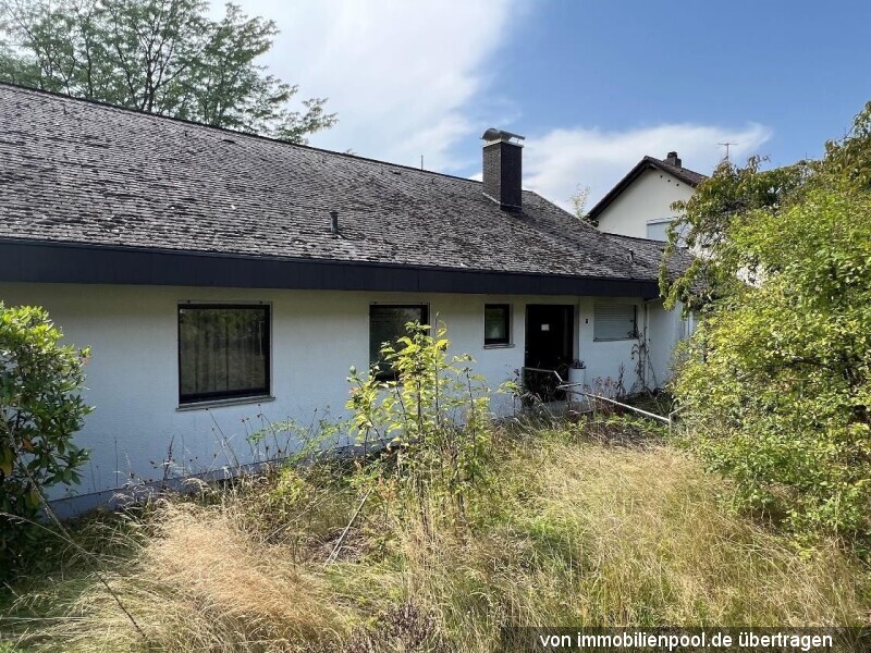 Foto 4 von 5 — Einfamilienhaus mit Garage