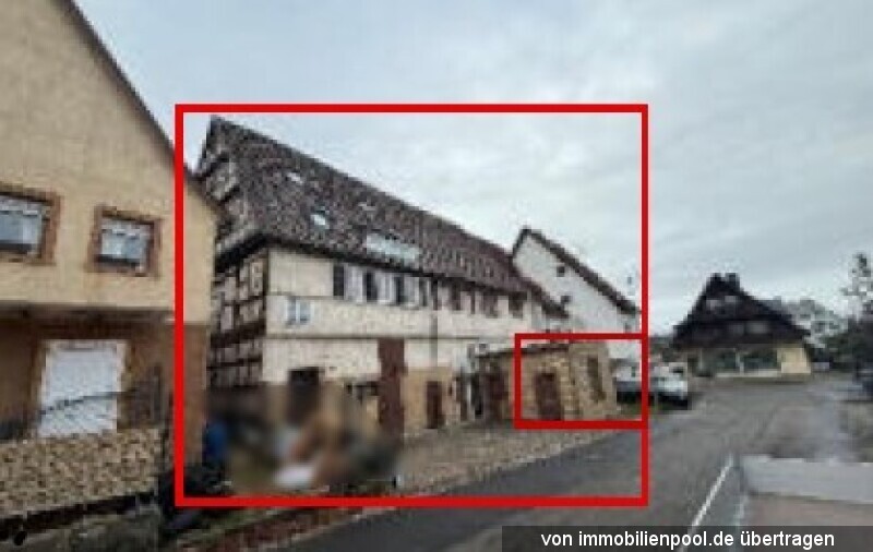 Foto 1 von 4 — Zweifamilienhaus und teilüberbautes Grundstück