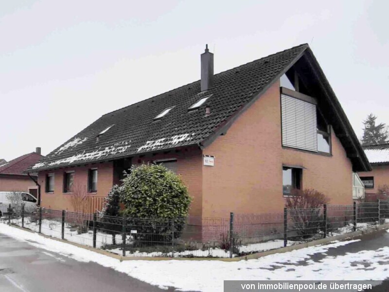 Foto 1 von 6 — Einfamilienhaus mit Doppelgarage