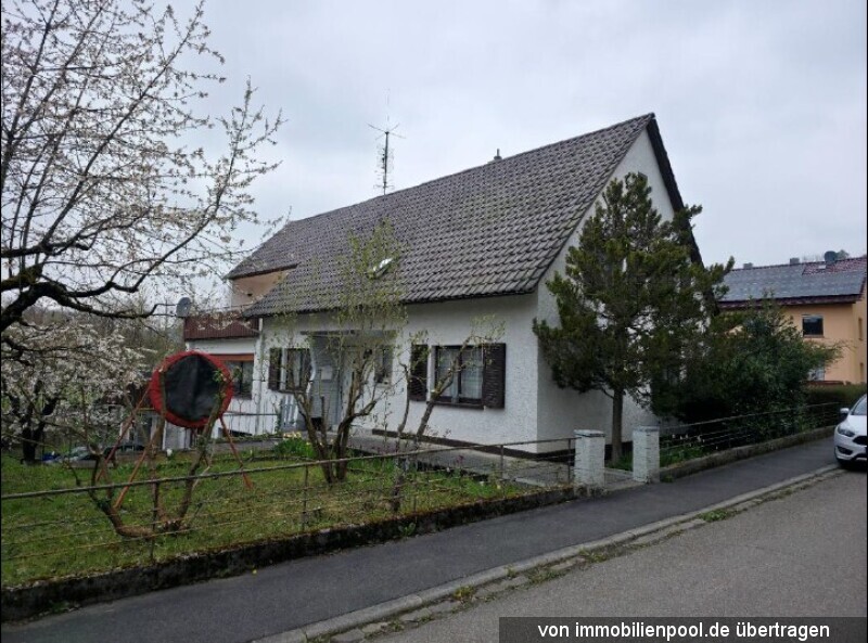 Foto 2 von 4 — Zweifamilienhaus