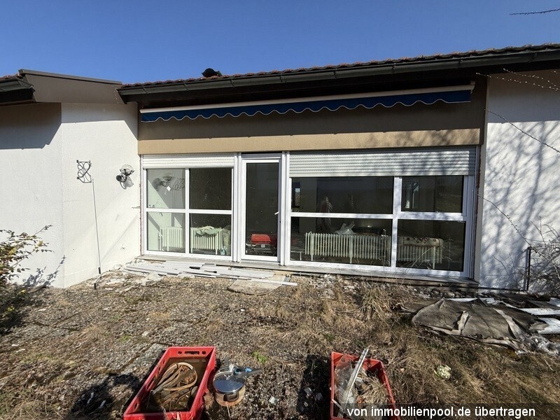 Foto 4 von 4 — Einfamilienhaus mit Garage