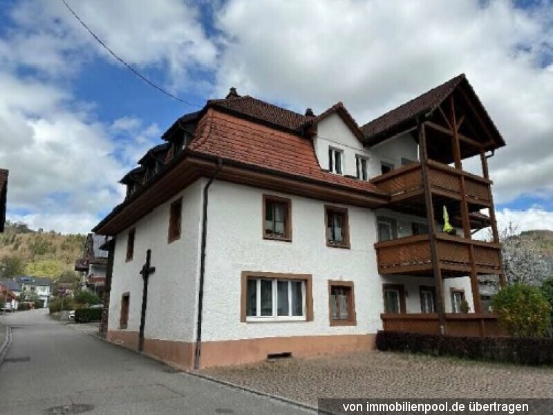 Foto 1 von 4 — Dreifamilienhaus