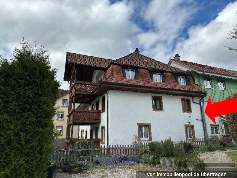 Foto 2 von 4 — Dreifamilienhaus