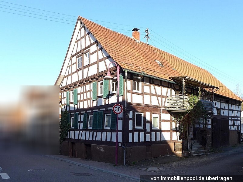 Foto 3 von 4 — Zweifamilienhaus mit Ökonomieanbau