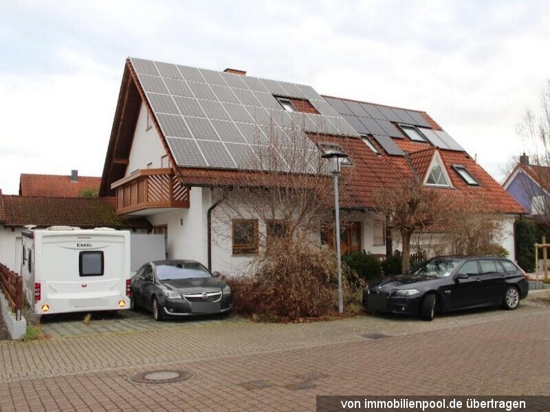 Foto 1 von 2 — Doppelhaushälfte mit Doppelgarage