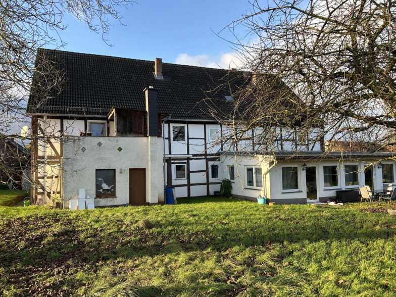 Foto 2 von 21 — Mehrfamilienhaus