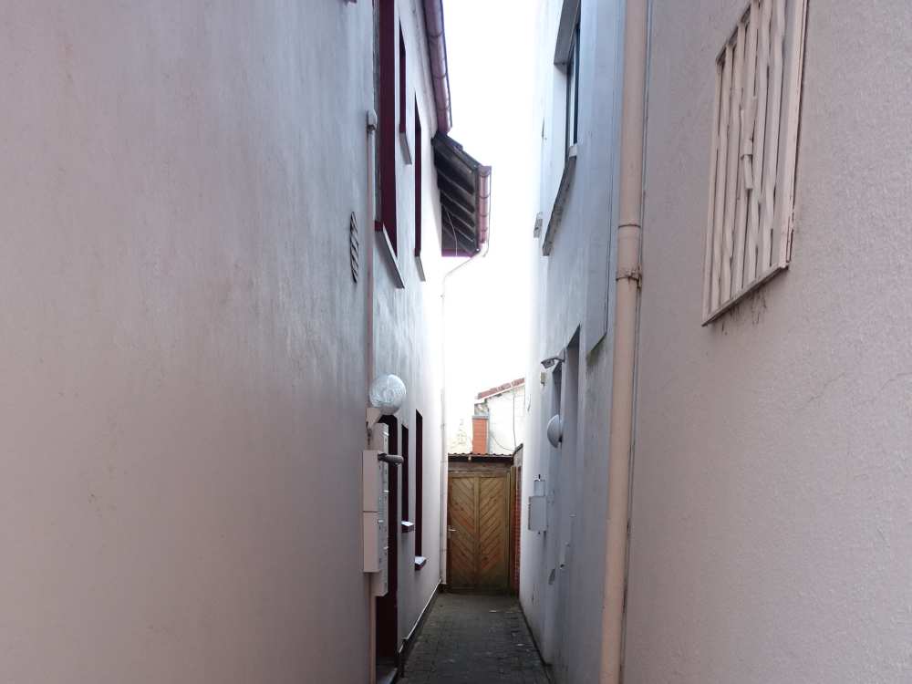 Foto 12 von 31 — Wohn-/Geschäftshaus