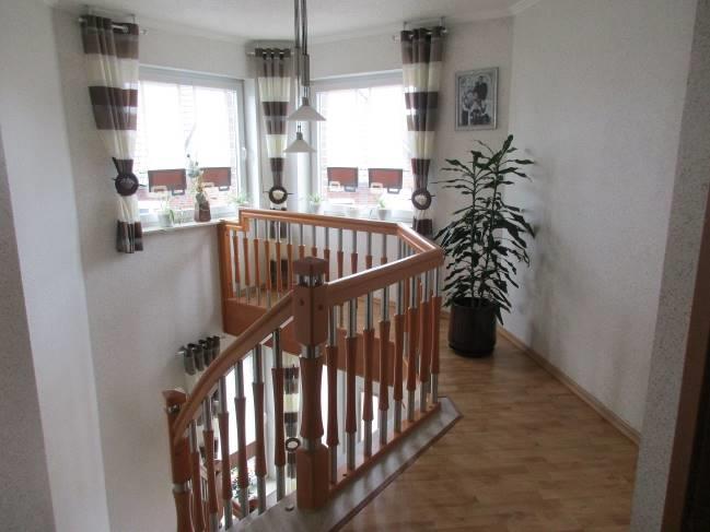 Foto 14 von 23 — Wohn-/Geschäftshaus, Einfamilienhaus mit Nebengebäuden