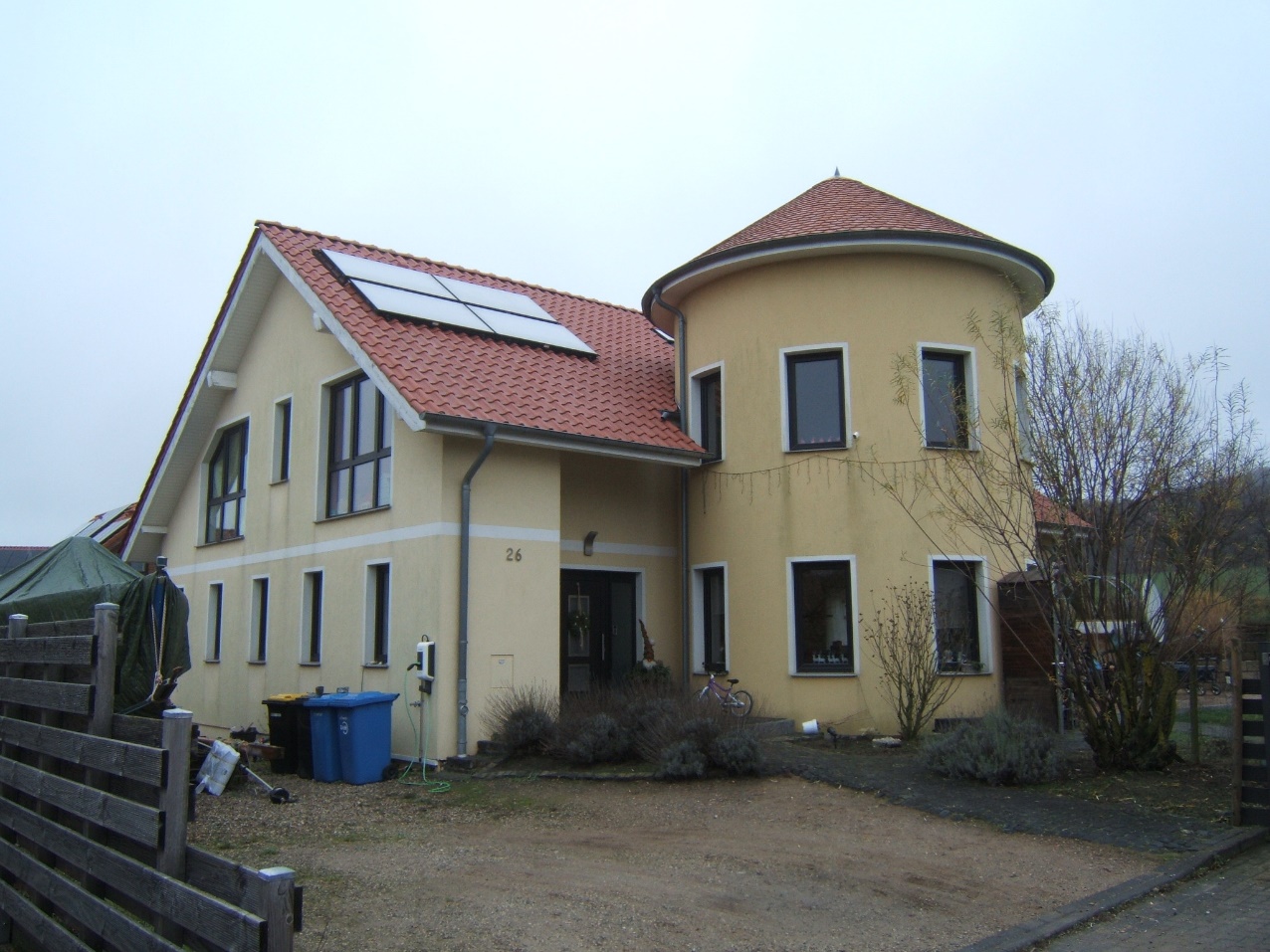 Foto 1 von 8 — Einfamilienhaus