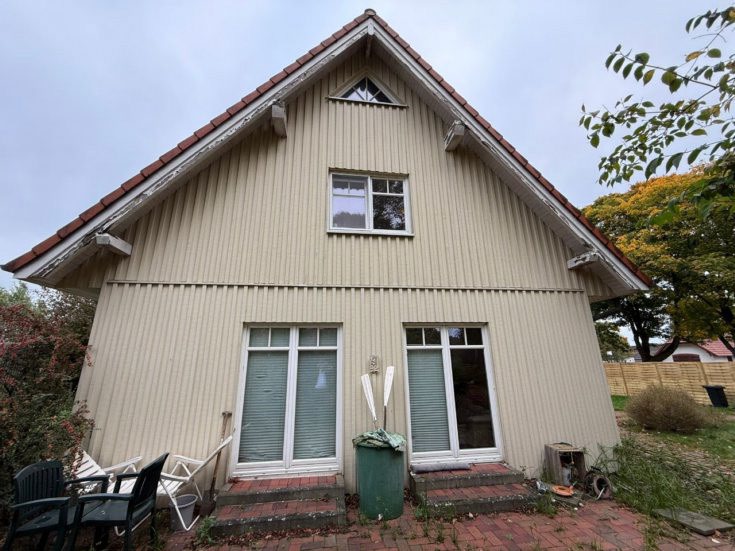 Foto 1 von 2 — Einfamilienhaus