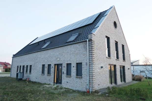 Foto 3 von 44 — Wohn-/Geschäftshaus