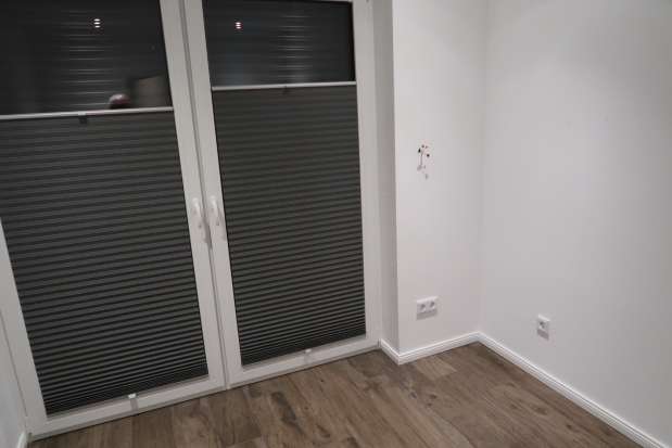 Foto 15 von 44 — Wohn-/Geschäftshaus