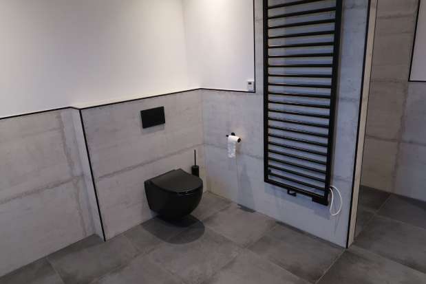 Foto 24 von 44 — Wohn-/Geschäftshaus