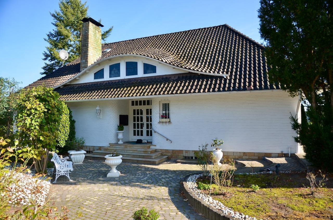 Foto 3 von 3 — Einfamilienhaus