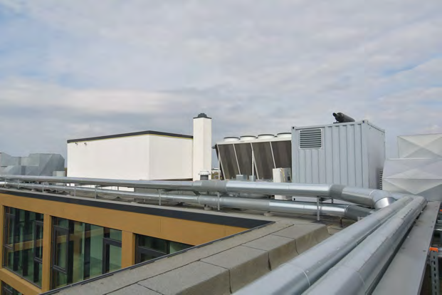 Foto 24 von 33 — gewerblich genutztes Grundstück, 6-geschossiges Bürogebäude