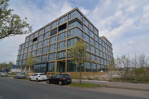 Foto 30 von 33 — gewerblich genutztes Grundstück, 6-geschossiges Bürogebäude