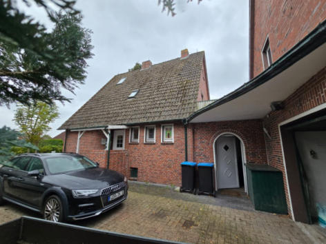 Foto 7 von 15 — Einfamilienhaus, Einfamilienhaus mit Nebengebäuden